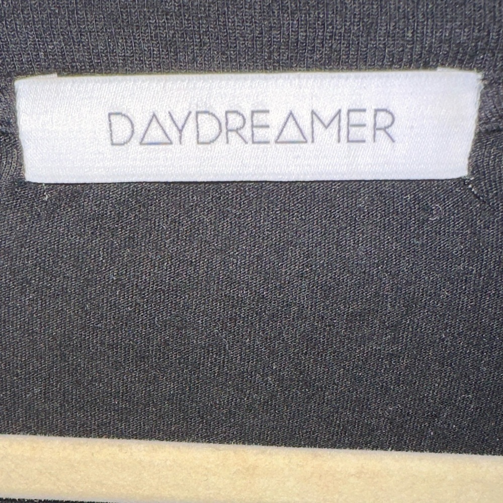 Rare Daydreamer Sequin Short Sleeved Band Tee M NWT - Picture 5 of 6